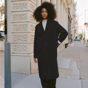 BABATON LANDMARK COAT